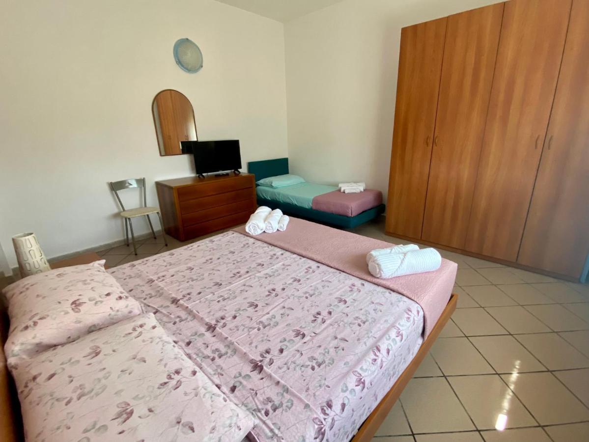 Apartment Tirreno Tirrenia Εξωτερικό φωτογραφία