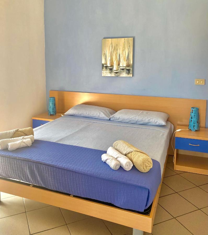 Apartment Tirreno Tirrenia Εξωτερικό φωτογραφία