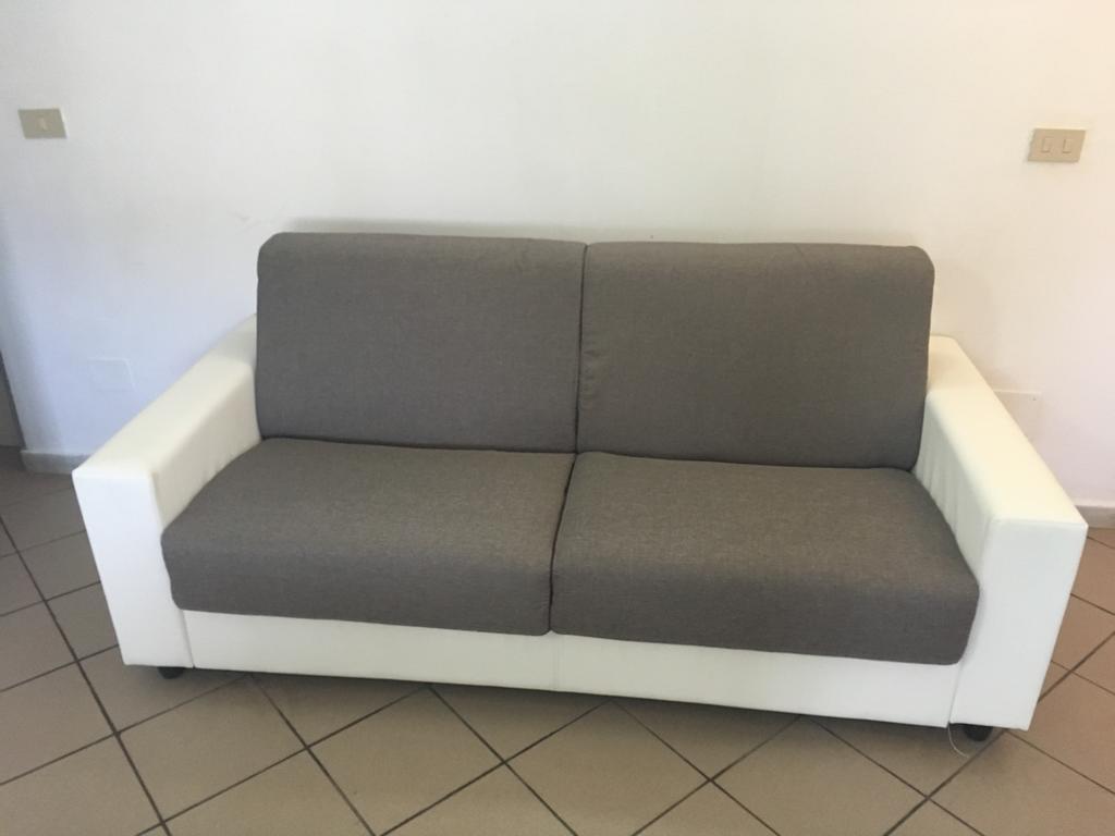 Apartment Tirreno Tirrenia Εξωτερικό φωτογραφία