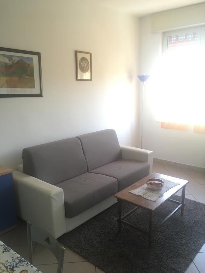 Apartment Tirreno Tirrenia Εξωτερικό φωτογραφία